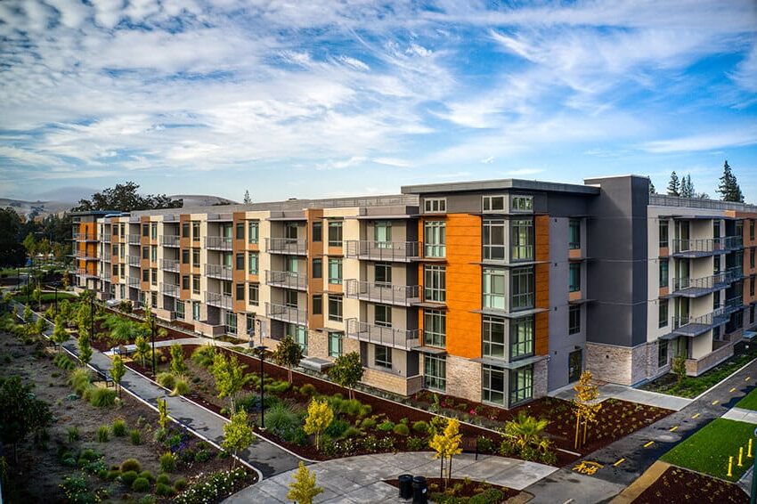 Exterior of Viamonte at Walnut Creek