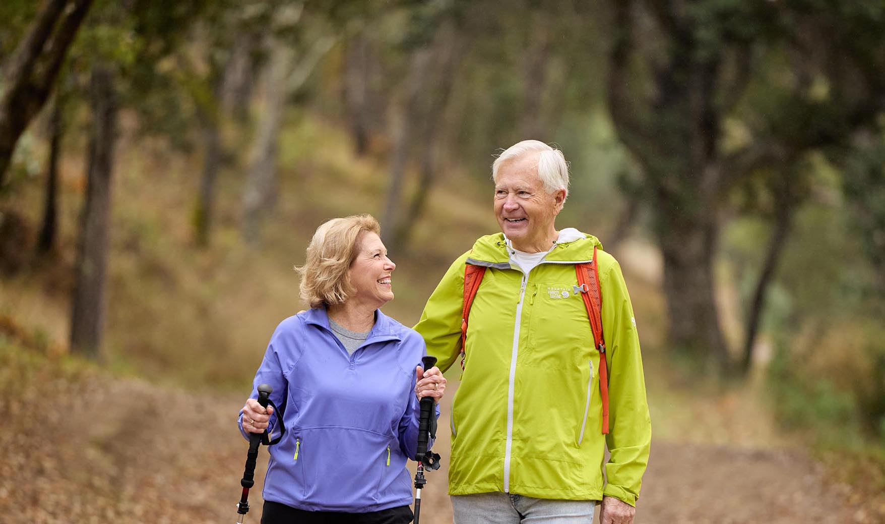 Hiking | older adult couple, hiking trail near The Sequoias Portola Valley