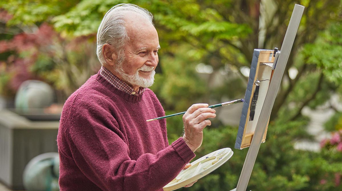 Art at The Sequoias, older man artist outdoors